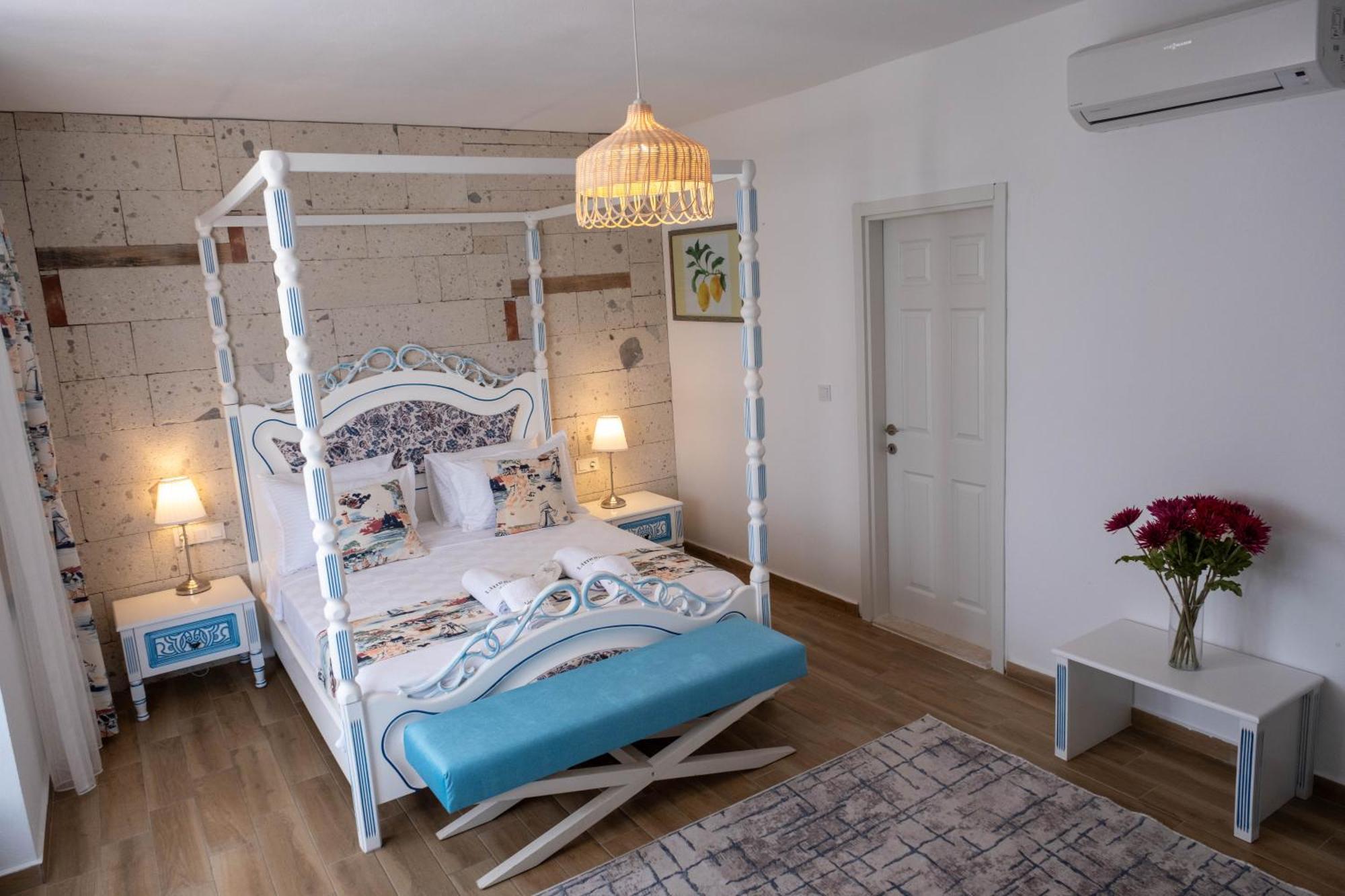 Alacati Limonaia Hotel エクステリア 写真