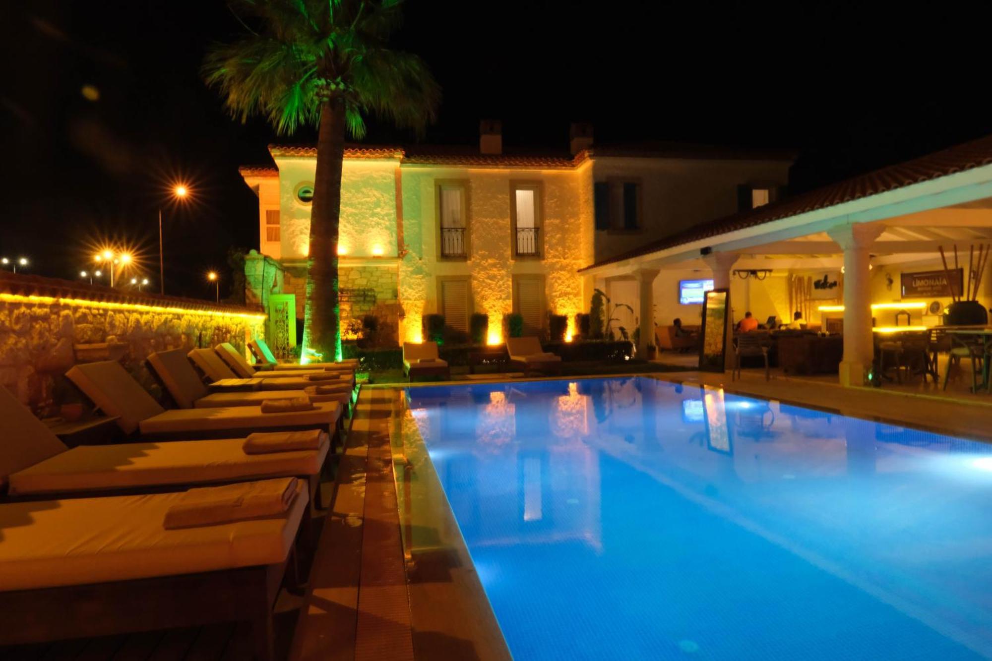 Alacati Limonaia Hotel エクステリア 写真