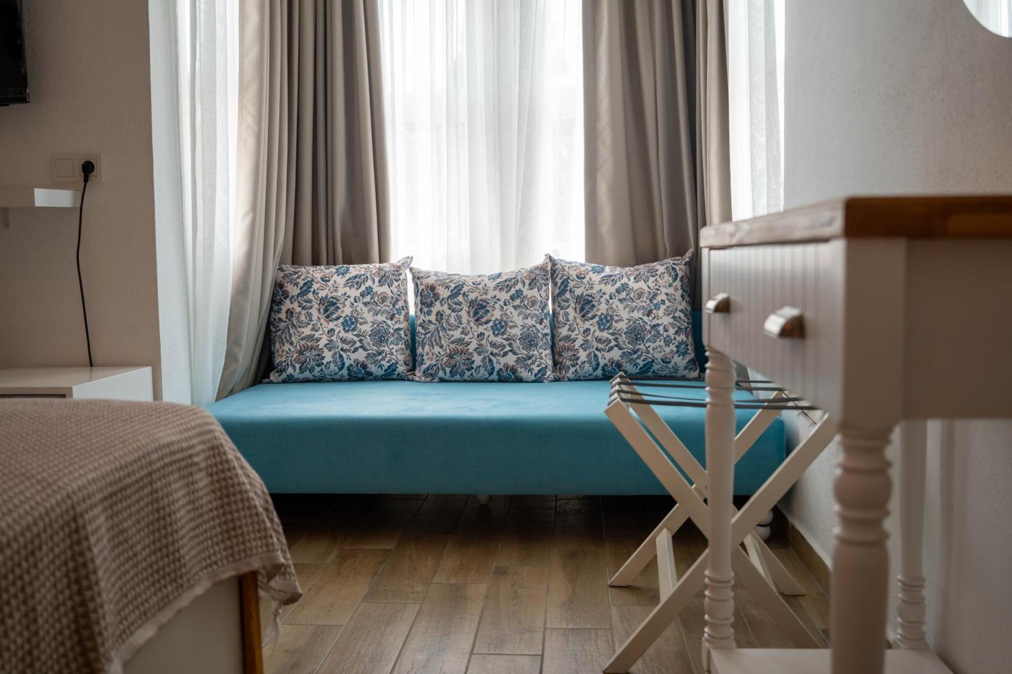Alacati Limonaia Hotel エクステリア 写真