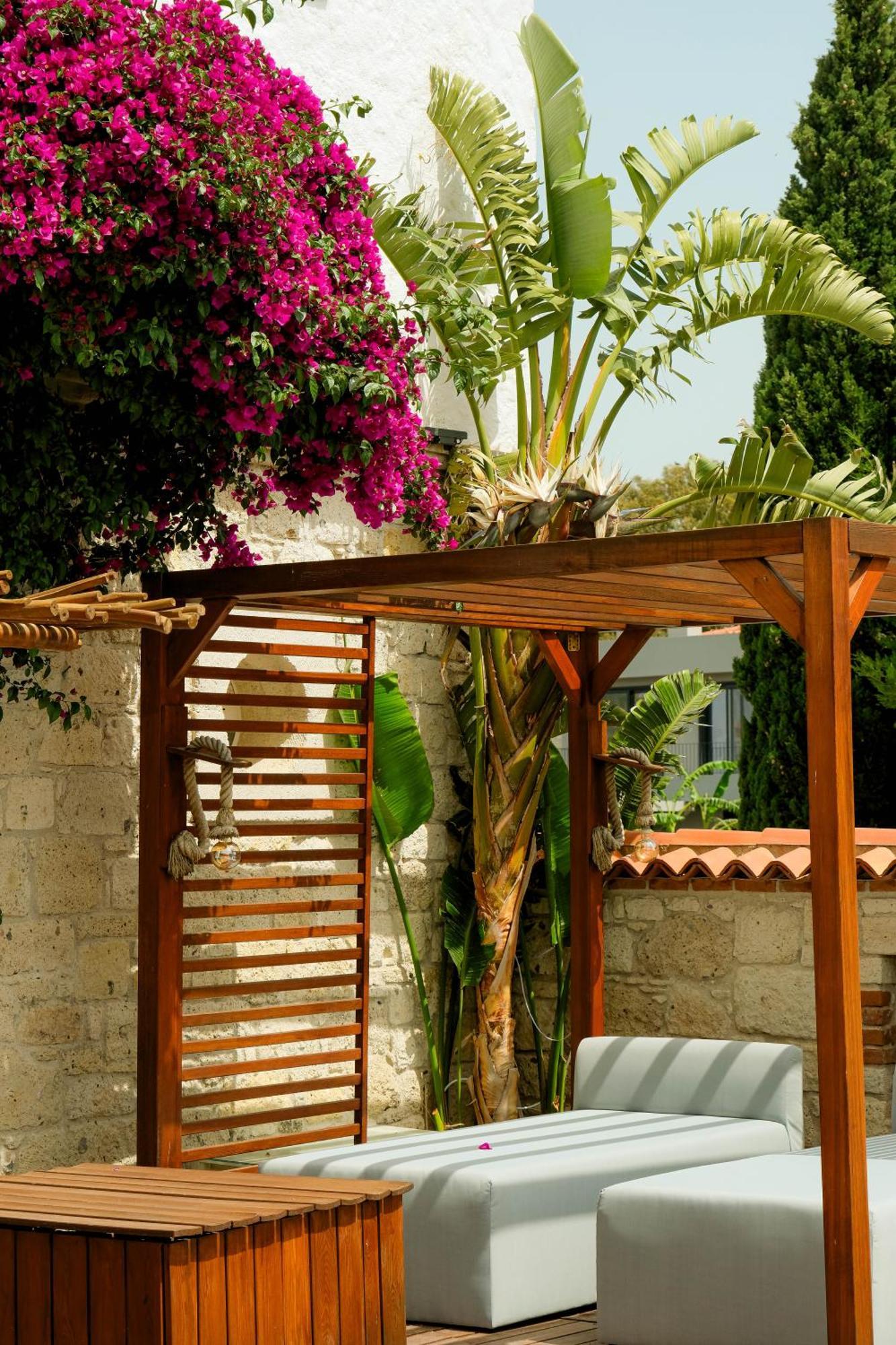 Alacati Limonaia Hotel エクステリア 写真