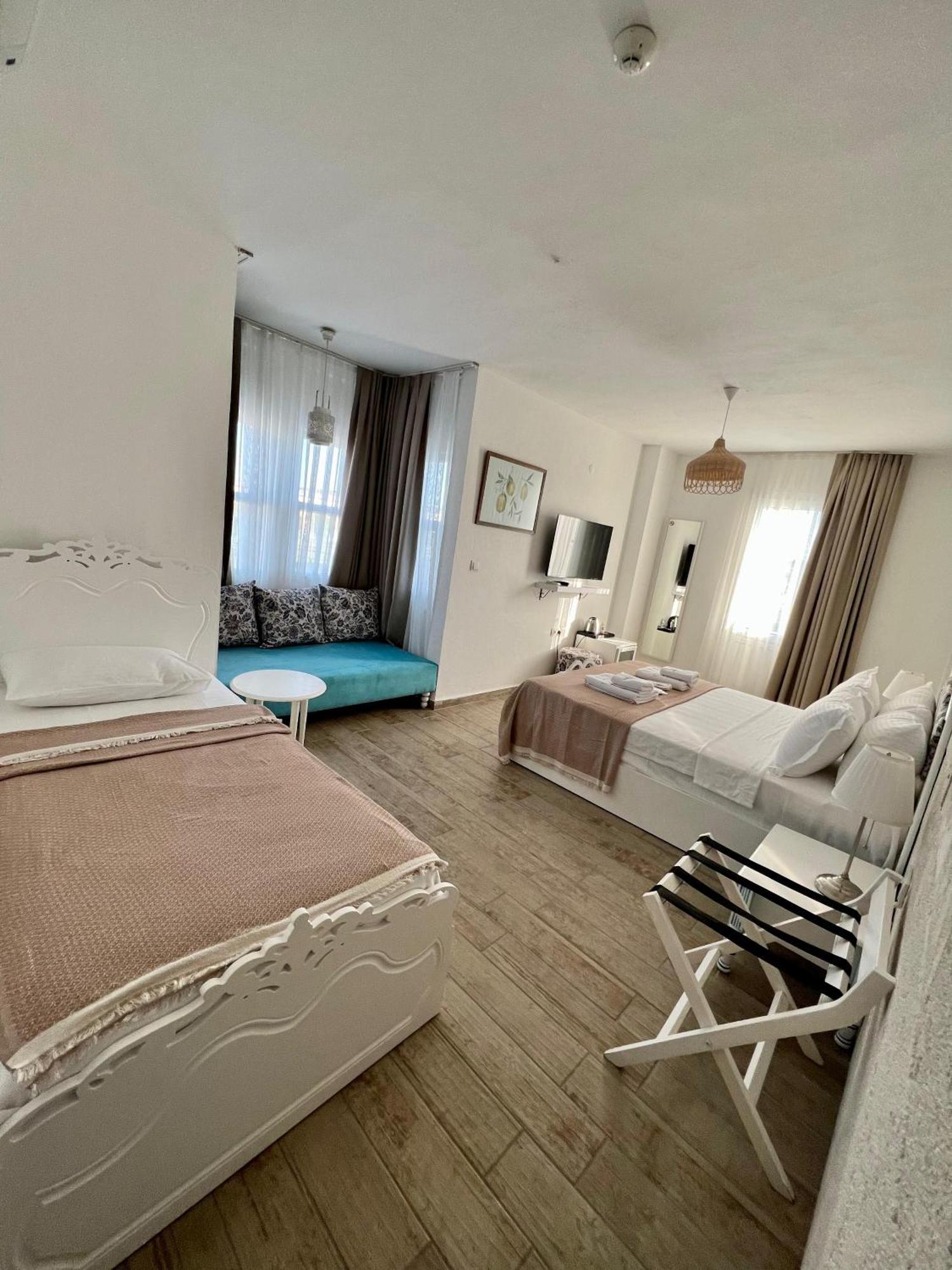 Alacati Limonaia Hotel エクステリア 写真